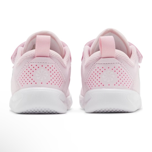 NIKE Omni Multi- Court TD ‘Pink Foam’ Sneakers Toddler Kids Girl 8 - Picture 3 of 10